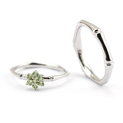  银戒指女生一般多少钱