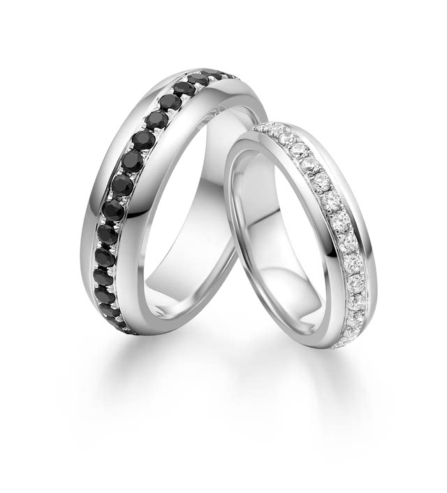 结婚戒指一定要买一样的吗,两个不一样