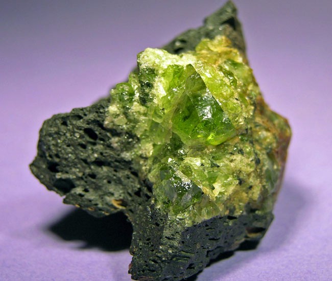 橄榄石铁陨石多少钱一克