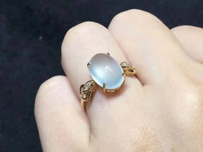 种类丰富的翡翠戒指,哪款适合你呢